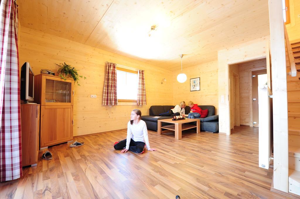Feriendorf Am Hahnenkamm Ройтте Екстер'єр фото